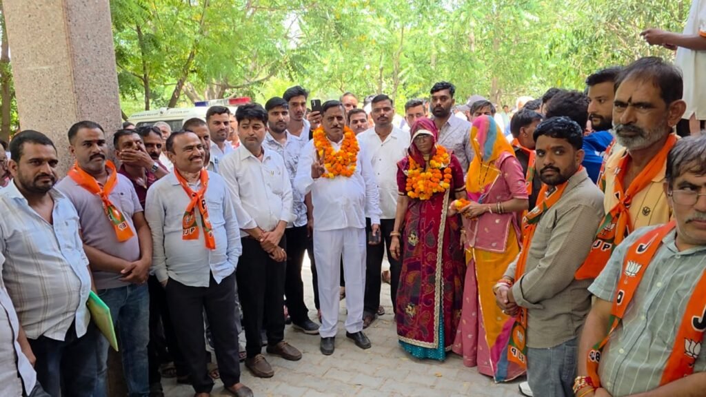 बीदासर नगर पालिका चुनाव: 29 प्रत्याशियों के 33 नामांकन दर्ज; भाजपा-कांग्रेस ने 9-9 सीटों पर उतारे उम्मीदवार